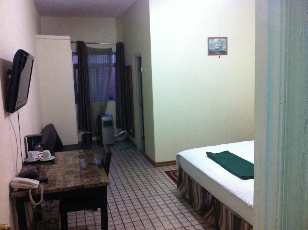 Executive Airport Hotel Entebbe Zimmer foto