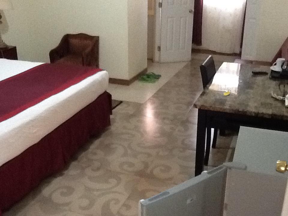 Executive Airport Hotel Entebbe Exterior foto