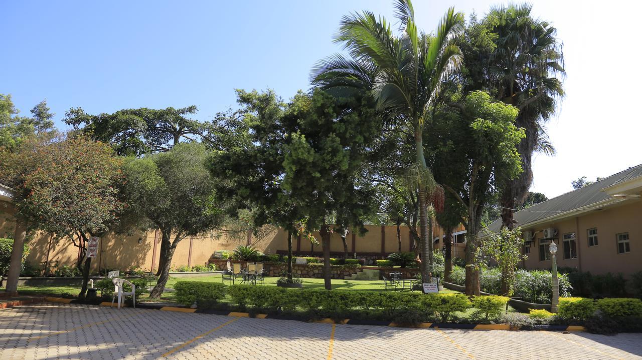 Executive Airport Hotel Entebbe Exterior foto