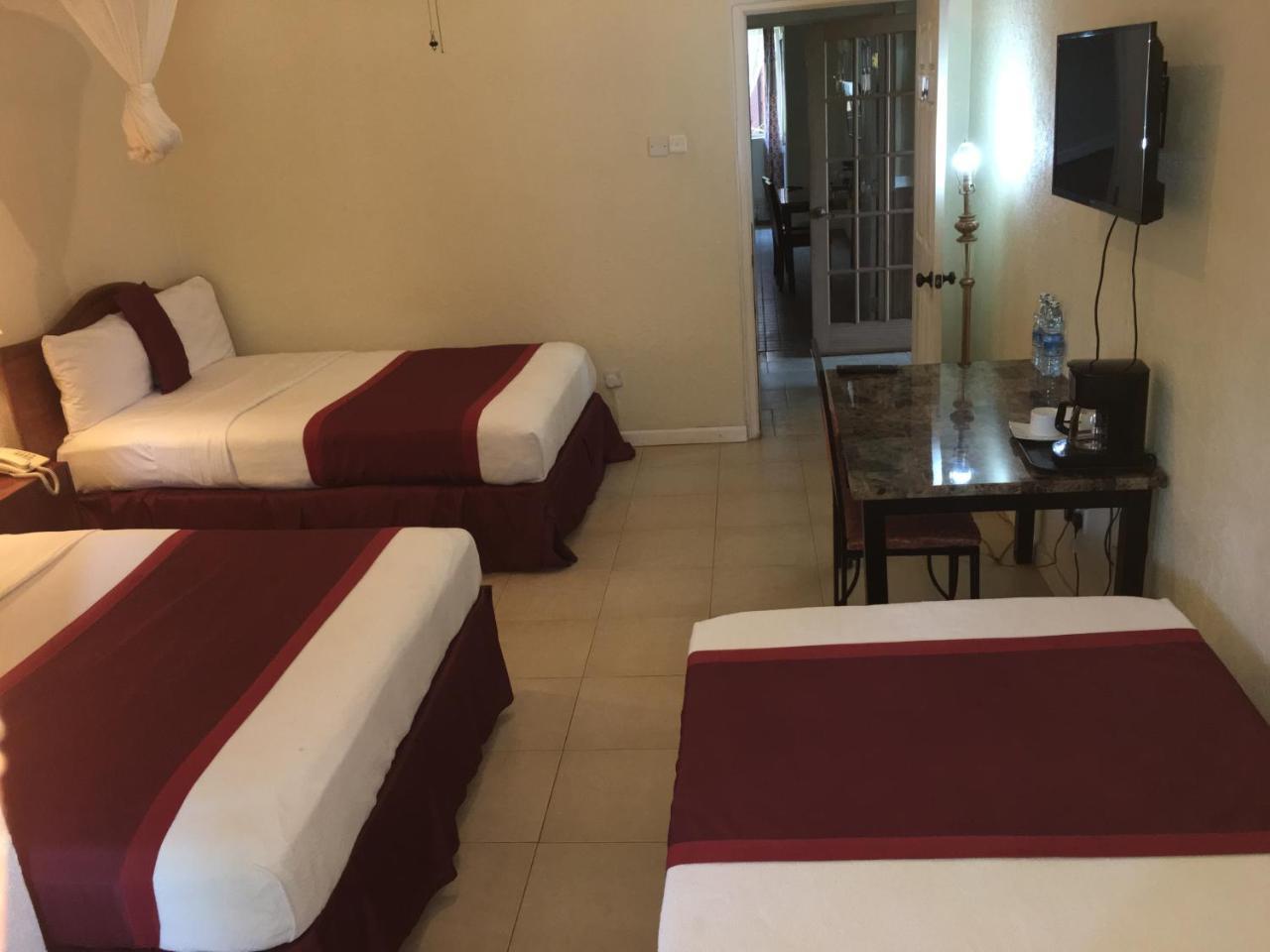 Executive Airport Hotel Entebbe Exterior foto